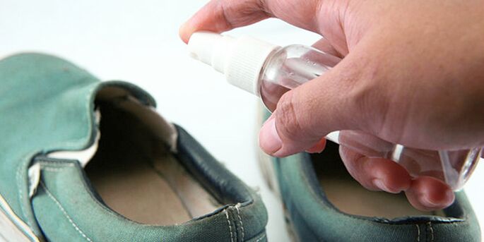 dezinfekcia obuvi na plesňové infekcie